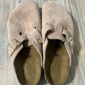 Men's Birkenstock Boston Suede Clog in Light Rose Size 11